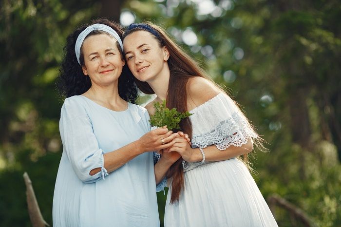 Merajut Kasih Lintas Generasi Panduan Komprehensif Cara Menjaga Hubungan Baik Dengan Anak Dan Cucu